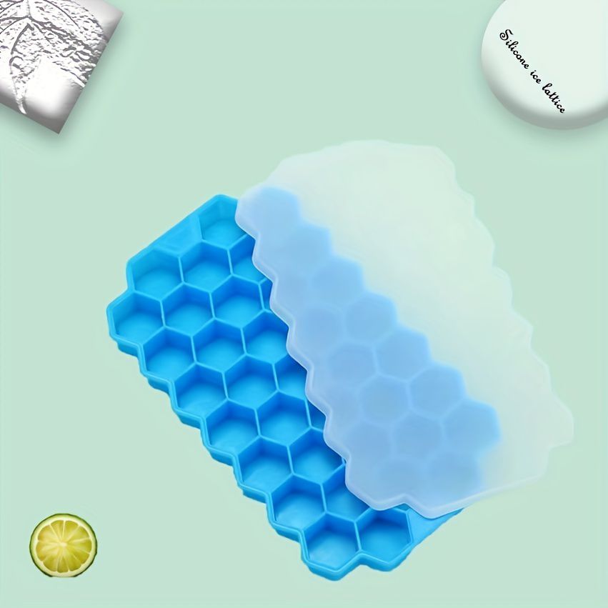 Silicone Ice Cube Mold 37-Grid Honeycomb-Shaped Large-Capacity Ice Tray Food-Grade Ice Making Reusable Ice Mold With lid