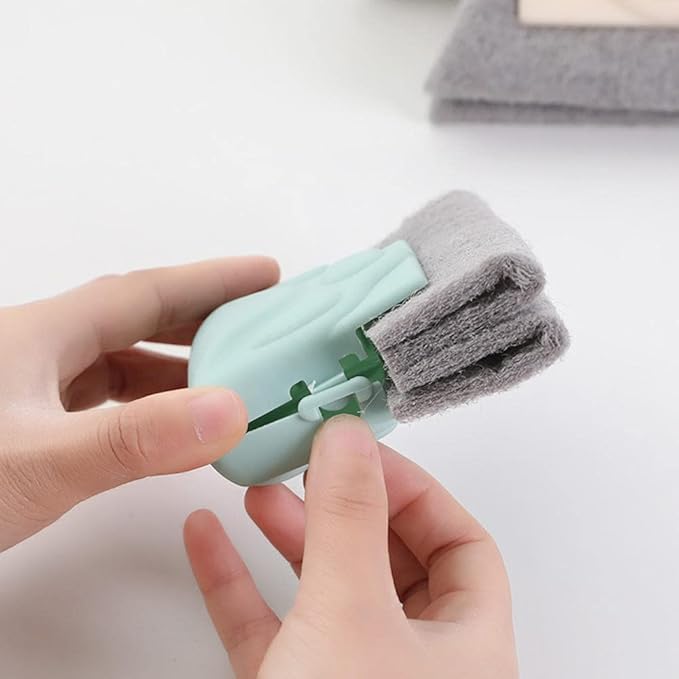 Window Slot Cleaning Brush