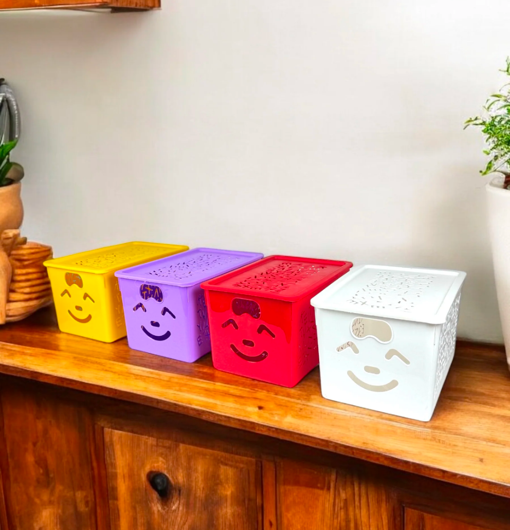 Smiley Basket With Cap Plastic 1 Pcs