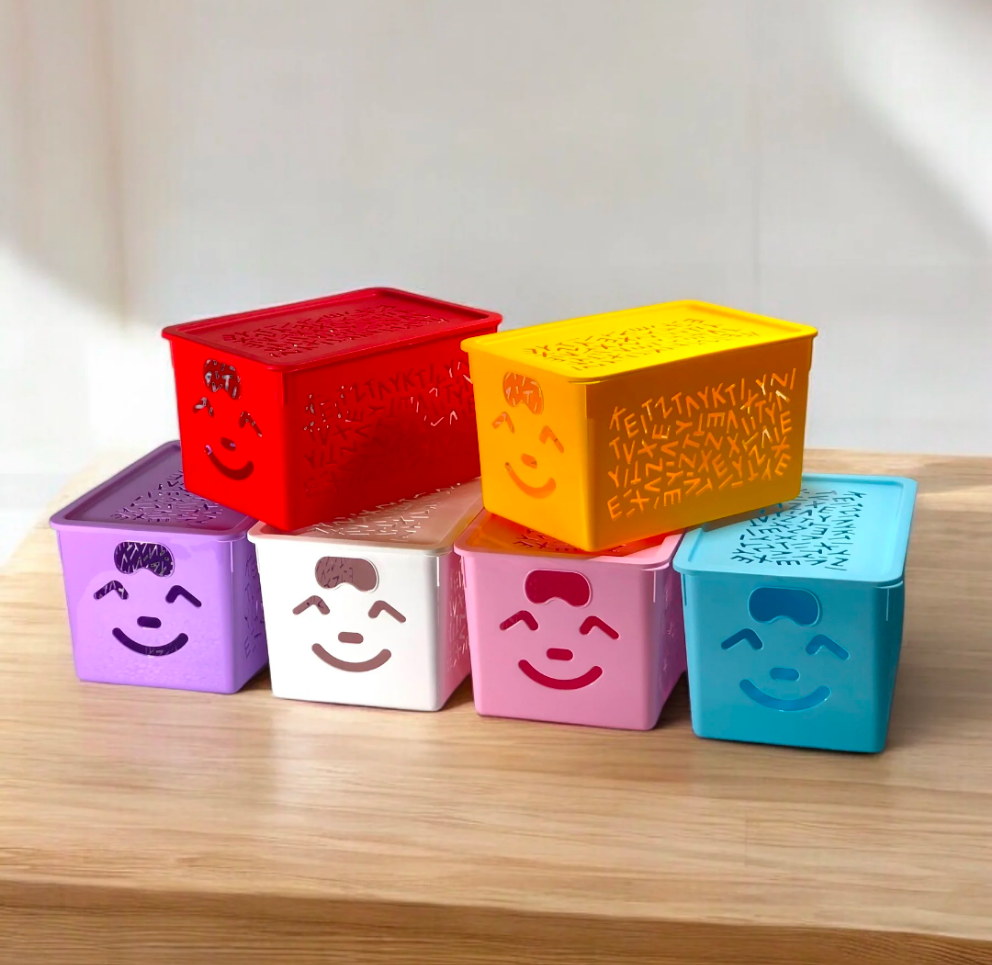 Smiley Basket With Cap Plastic 1 Pcs