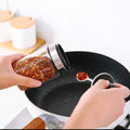 Kitchen Salt Pepper Bottle Glass Seasoning Bottle With Spoon Bush Sugar Salt Dispenser Seasoning Jar Cooking Shaker Container