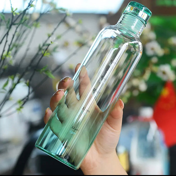 Durable Glass Bottle with Lid  for Daily Use