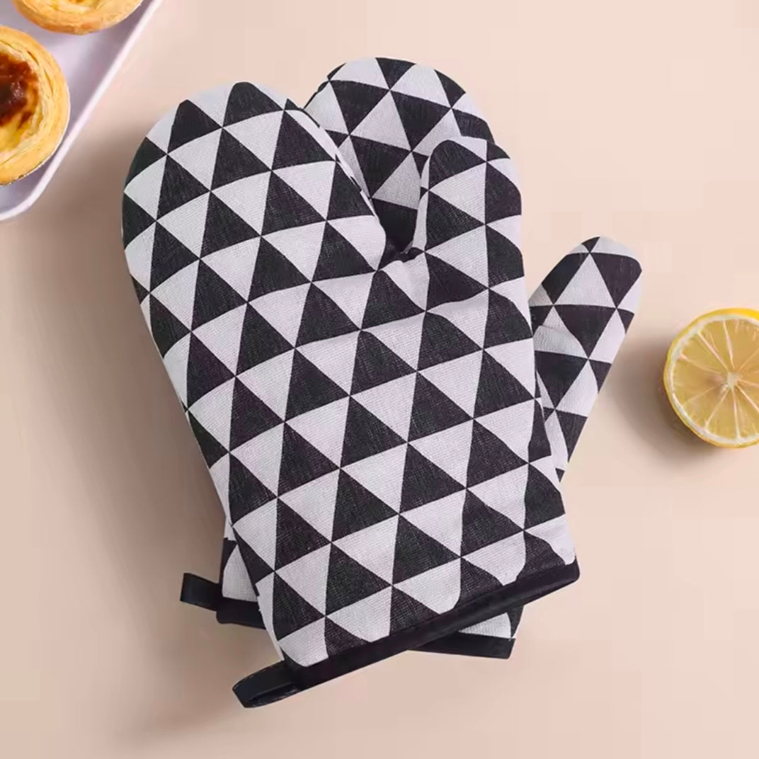 2pcs Heat-insulating Gloves, Anti-scald Microwave Gloves, High Temperature Resistant Kitchen Baking Oven Gloves