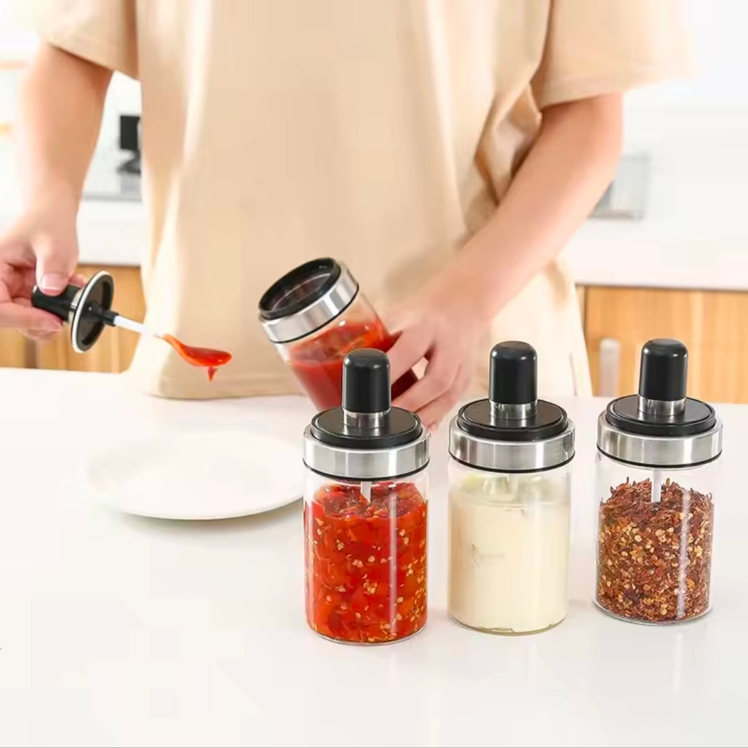 Kitchen Salt Pepper Bottle Glass Seasoning Bottle With Spoon Bush Sugar Salt Dispenser Seasoning Jar Cooking Shaker Container