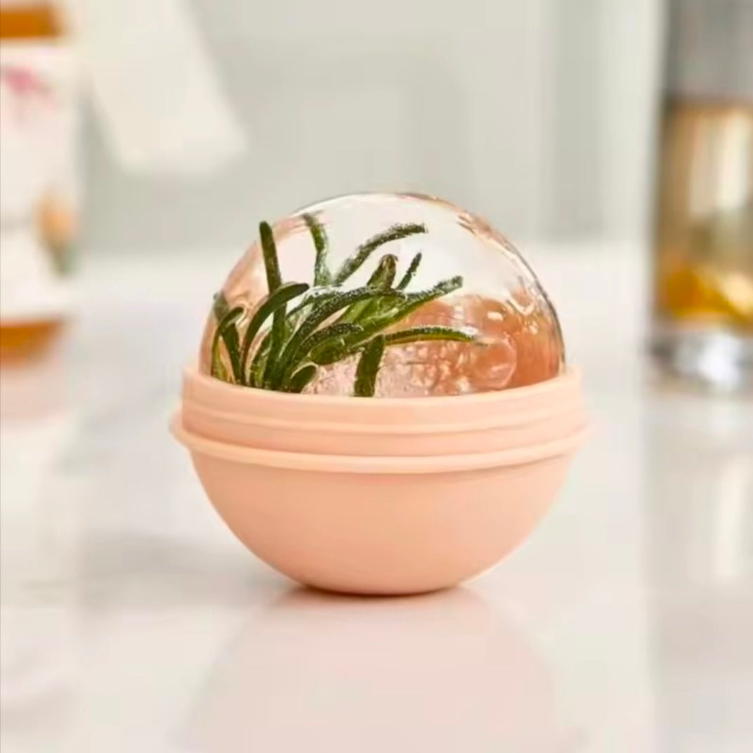 1PC Spherical Ice Cubes Silicone Molds Home Ice Cube Molds Small Light Bulb Ice Ball Moulds Kitchen Tools