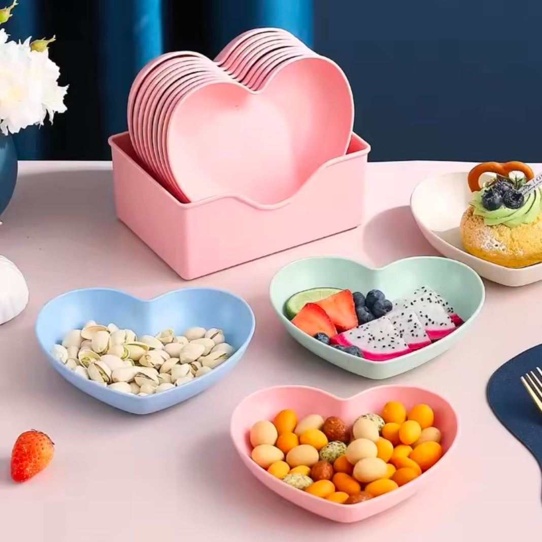 10PCS Creative Love Heart Bone Dish Household Food Grade Plastic Spit Bone Dish Party Snack Dinner Dishes Camping Dinnerware