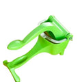 Manual Plastic Juicer Small Home Use Lemon Fruit Juicer Multifunctional Compact Size Hand Operated Juicing Machine