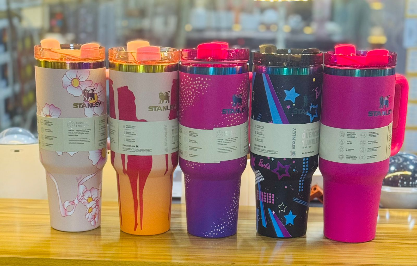 Quencher Textured Tumbler 1200ml – Leakproof & Stylish